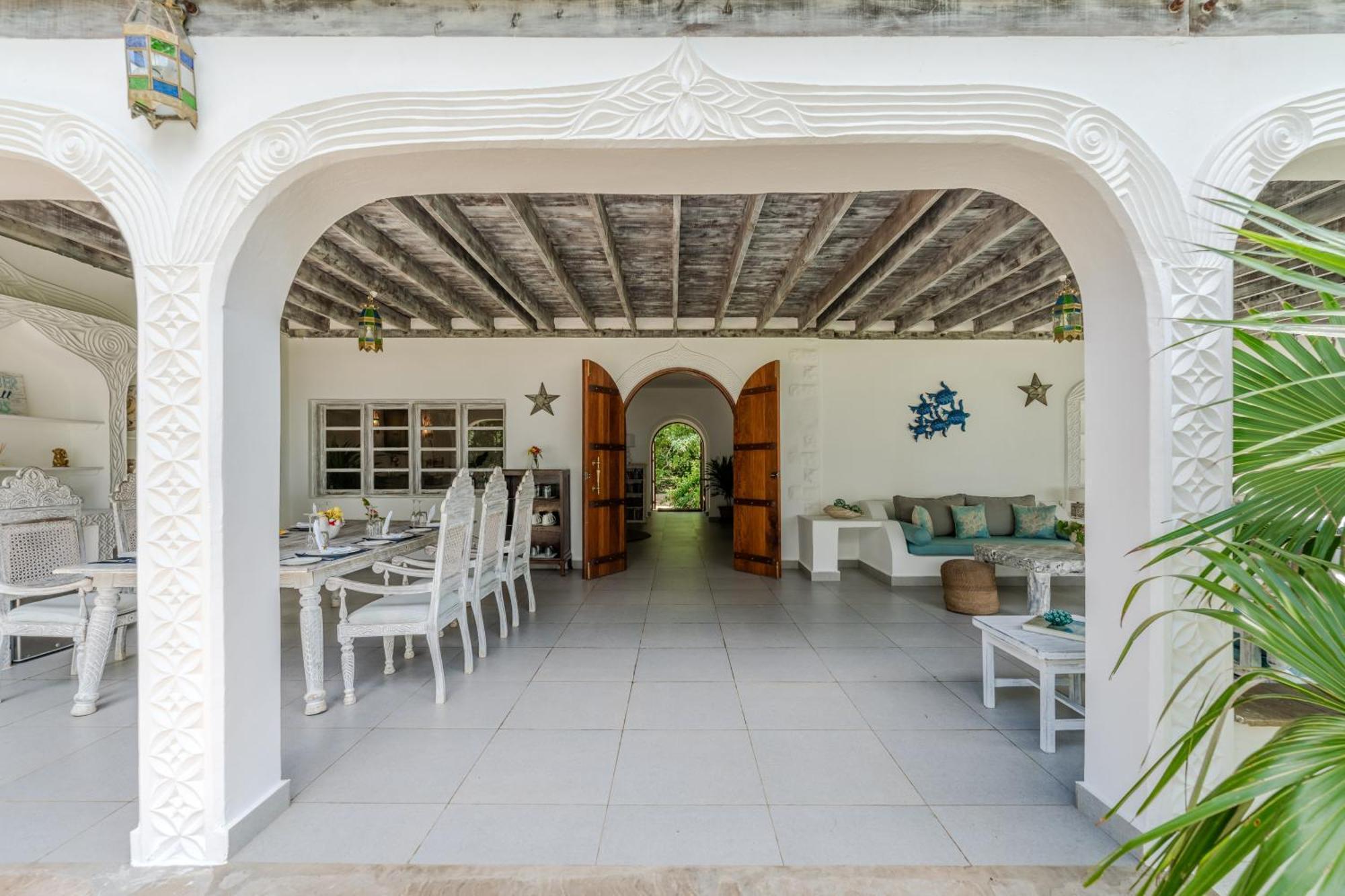 דיאני ביץ' Nomad Beach Resort מראה חיצוני תמונה